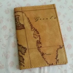 Alviero Martini Prima Classe passport case